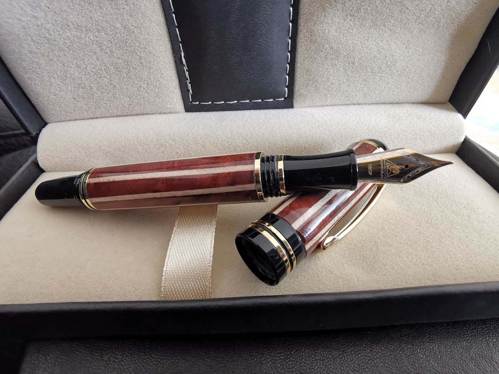 Walnut Fountain Pen