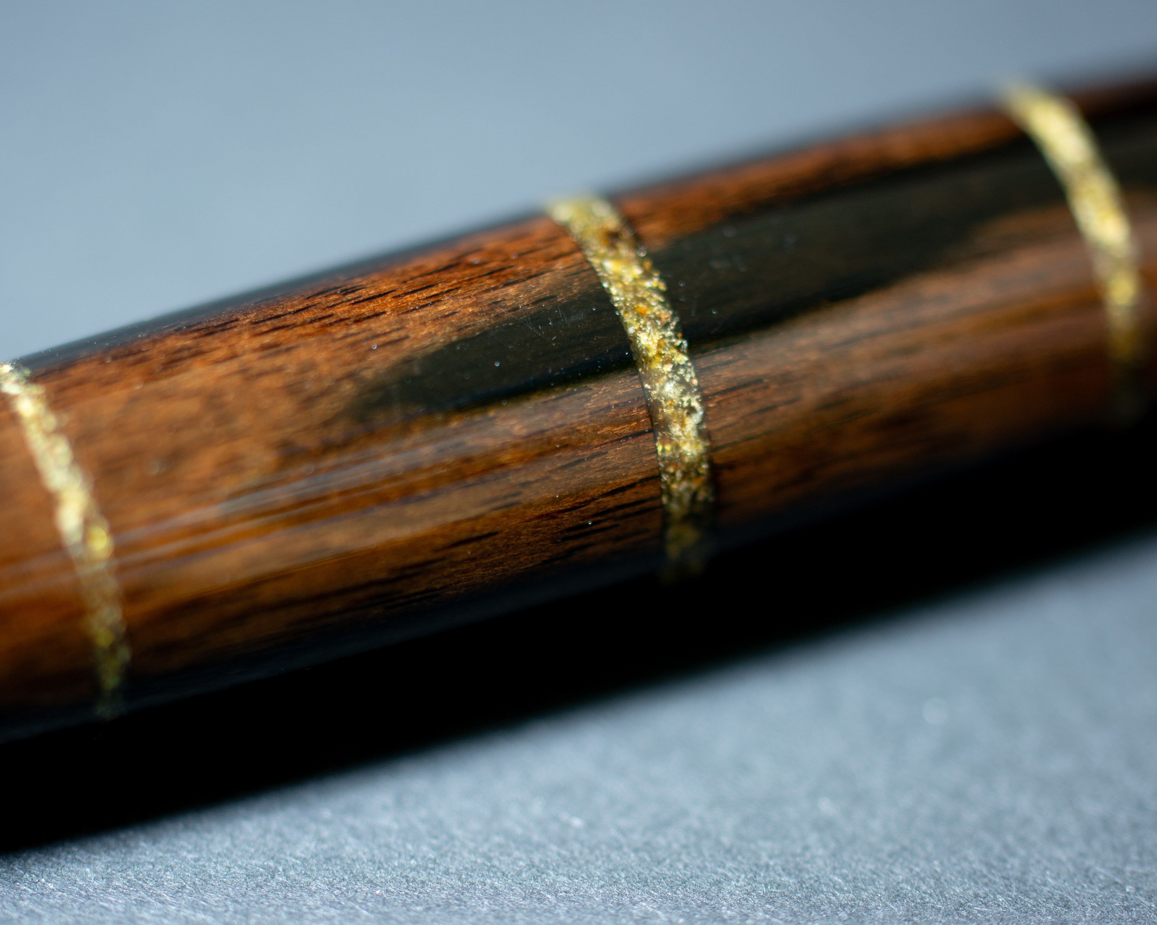 Ebony Line – Amber Inlay